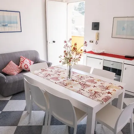 Apartment Corallo *